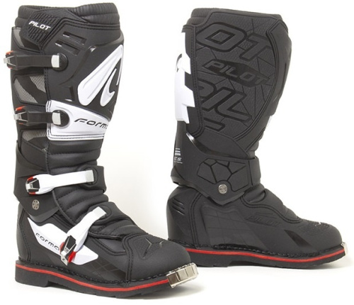 Forma Ботинки Pilot FX Black в Москве